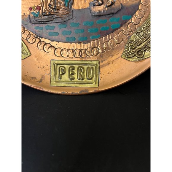 Vintage Hand Made Peruvian Copper and Brass Decorative Plate Man and Woman - Picture 7 of 8